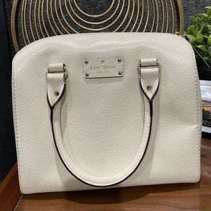 Kate Spade Satchel (Cream)